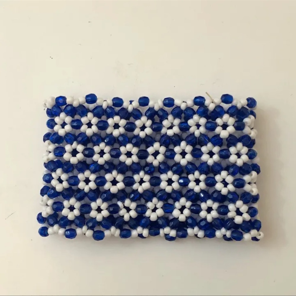 Y2K Sleeve Beaded Bracelet - Picture 4 of 5